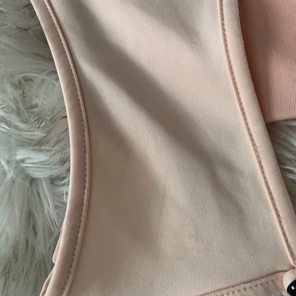 Crop top - Picture 3 of 3